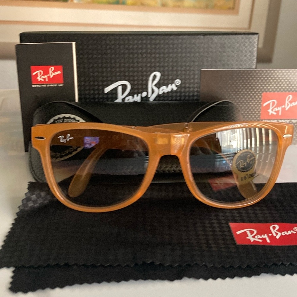 Ray-Ban Tan Sunglasses Classic Accessories